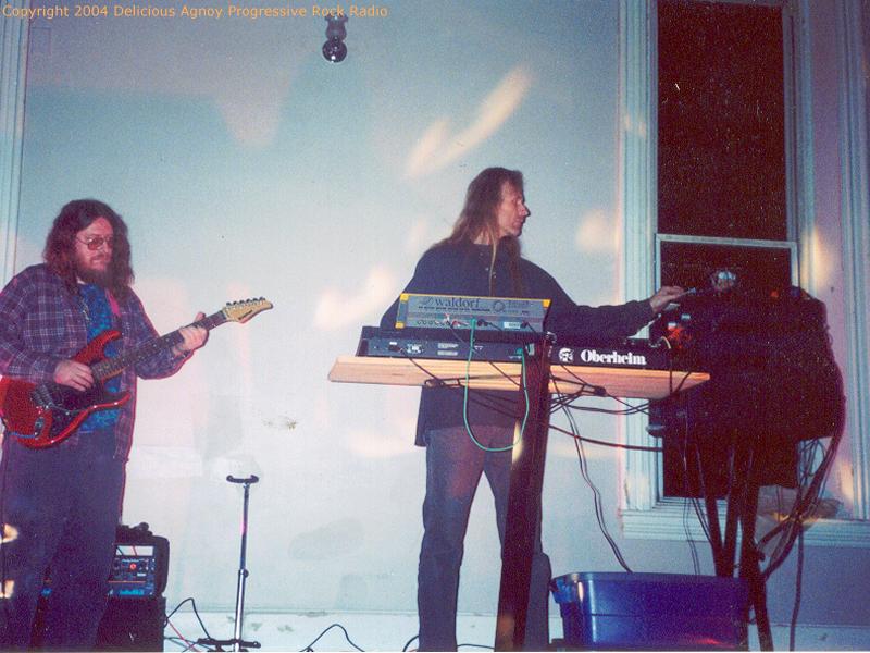 ministrylive2.jpg 72.1K